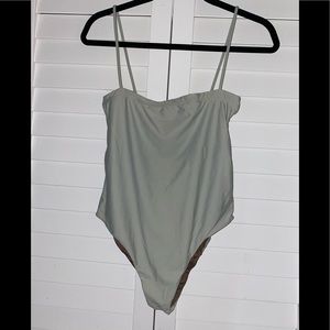 Acacia Swimwear NWT Lonny in Haze Large
